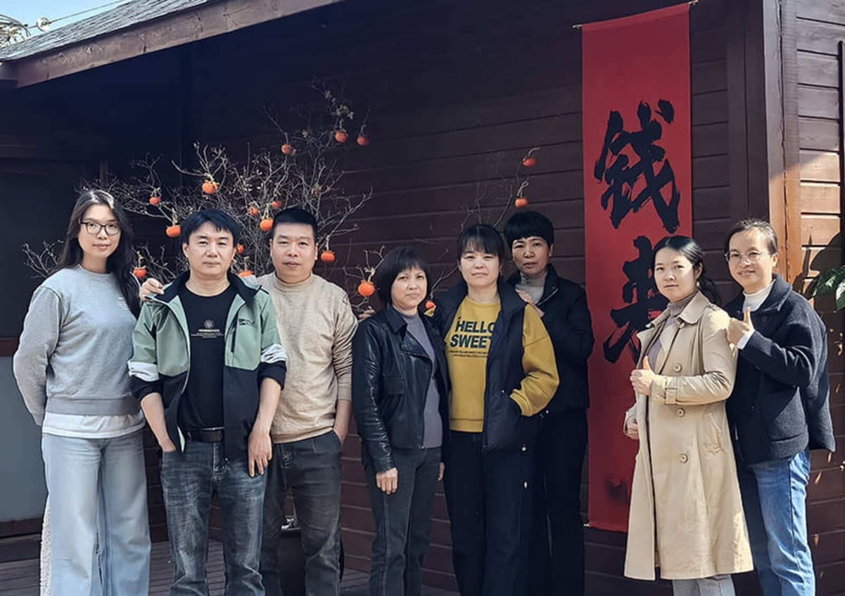 Hi-nect team collaboration